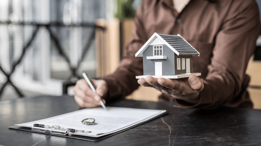 How Discount Realtors Help Sellers in Houston’s Competitive Market