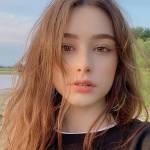 Abby Vangg Profile Picture