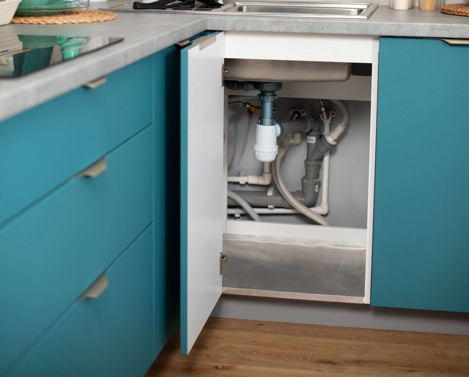 How Modern Plumbing Systems Are Designed to Prevent Water Waste