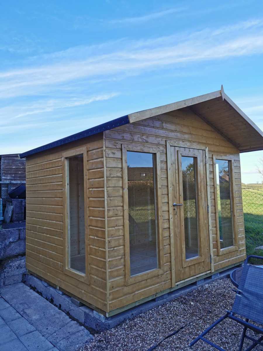 Finding the Right Kennel for Your Dog in Lisburn and Downpatrick – Armagh Garden Sheds NI
