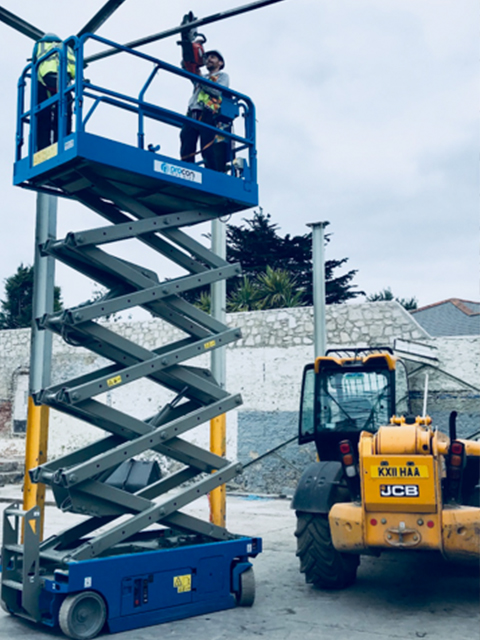 Reliable Teleporter and Powered Access Hire for Projects