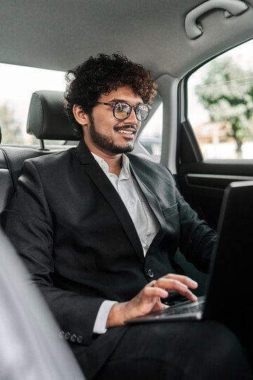 Taxi from Luton Airport to Mayfair W1 - Xpress Airport Transfer
