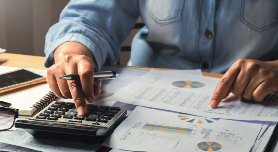 How Accounting and Bookkeeping Services Help Startups Scale Faster