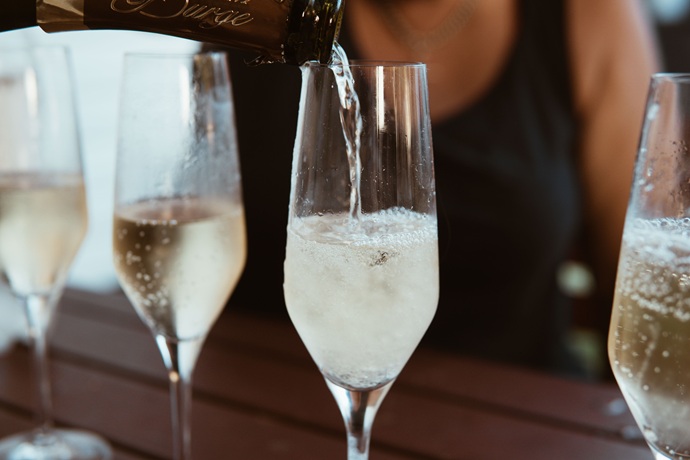 The Purpose of Sparkle: Why Sparkling Wine Is the Ultimate Celebration Choice | PurposeOf