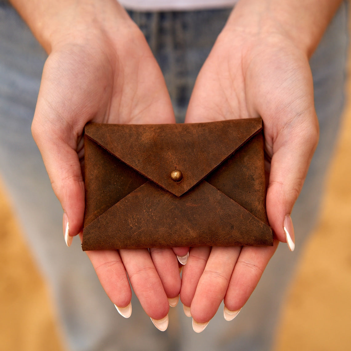 Stop Buying the Wrong Leather Bag: Here’s What Really Matters – Melborne Leather Co.
