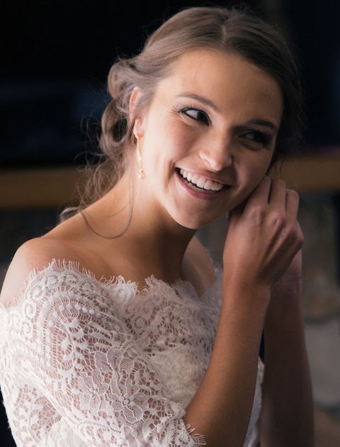 How Can Bridal Makeup Packages Toronto Enhance Your Wedding Day?
