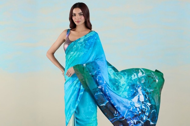 Finding the Right Teej Saree for a Beautiful Festive Look – Exquisite Handcrafted Jewelry & Lifestyle Accents