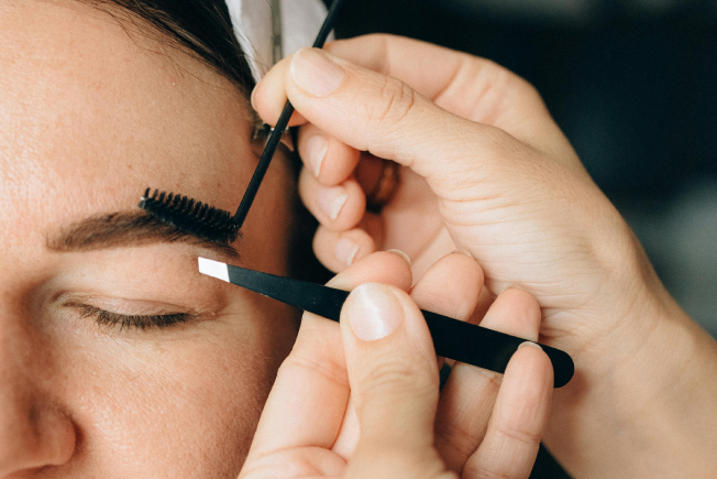 What Makes the Best Hair Salon in NJ a Family Favorite? – First Impression Studio