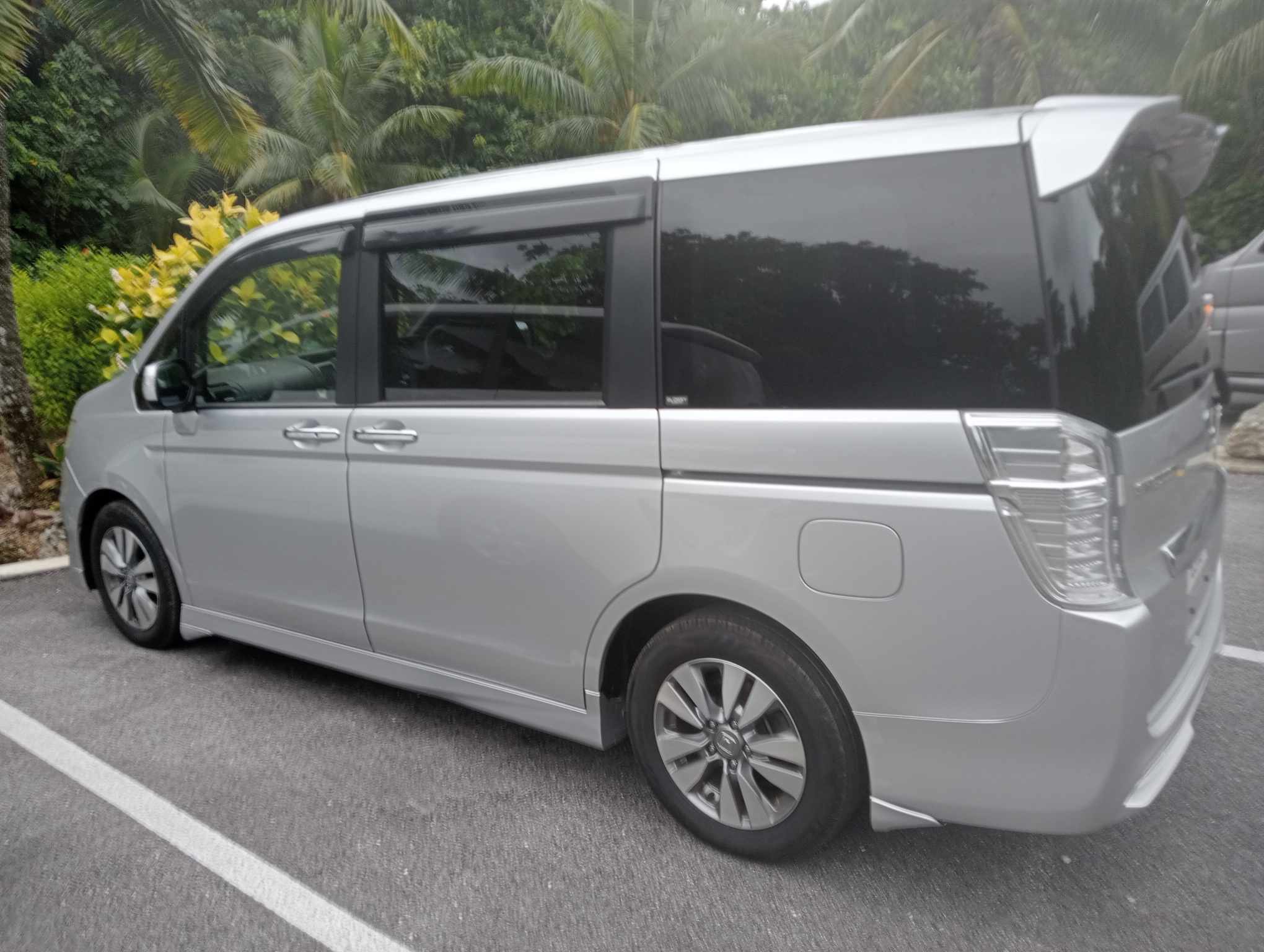 Car Rental Niue | Check Out the Prices | Denzel Car Rentals