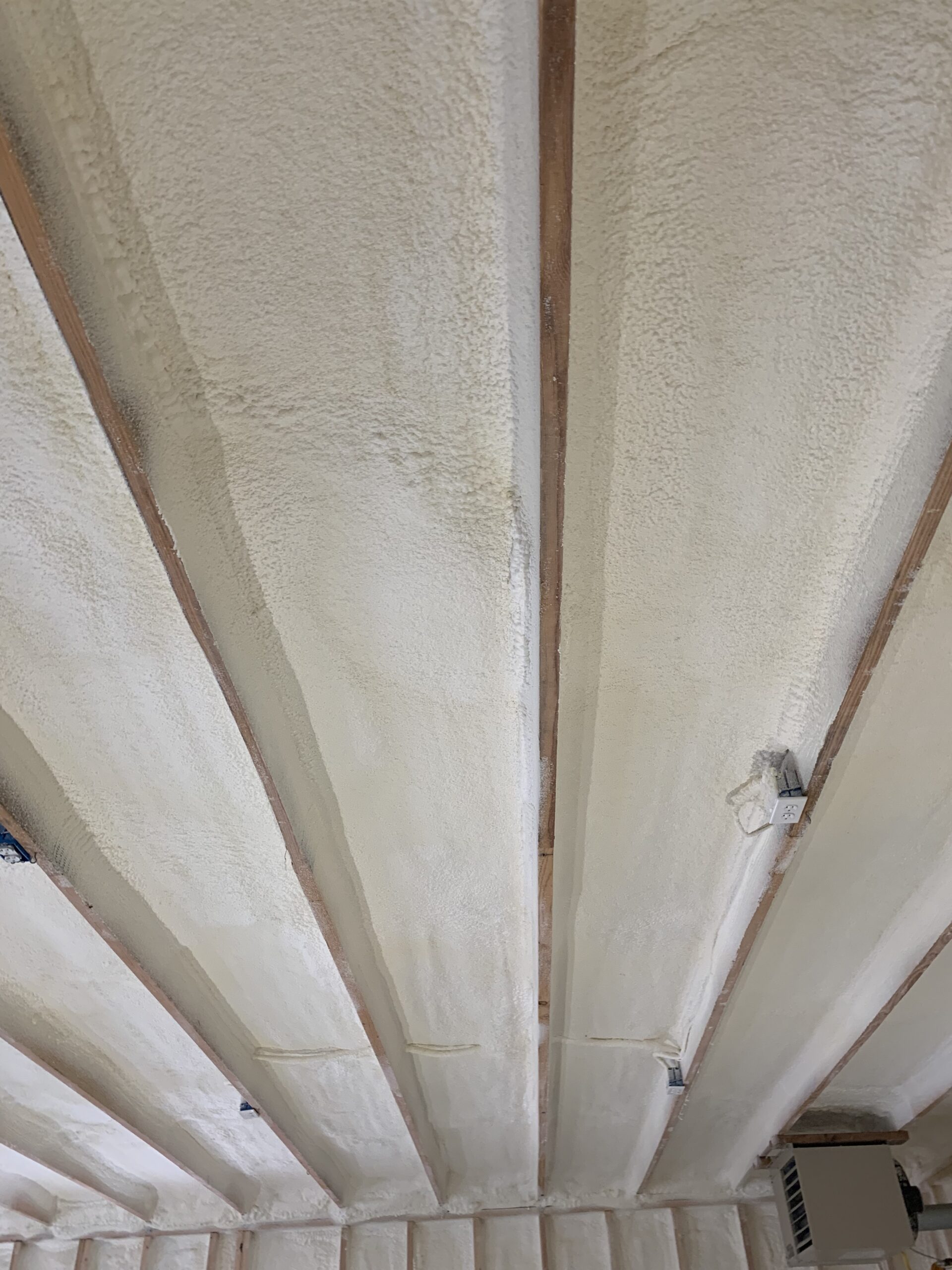 Avoid These 7 Common Spray Foam Insulation Problems Today!