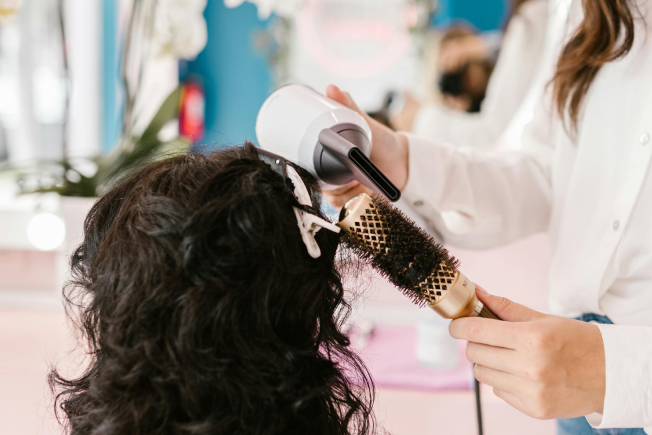 What Makes the Best Hair Salon in NJ a Family Favorite?