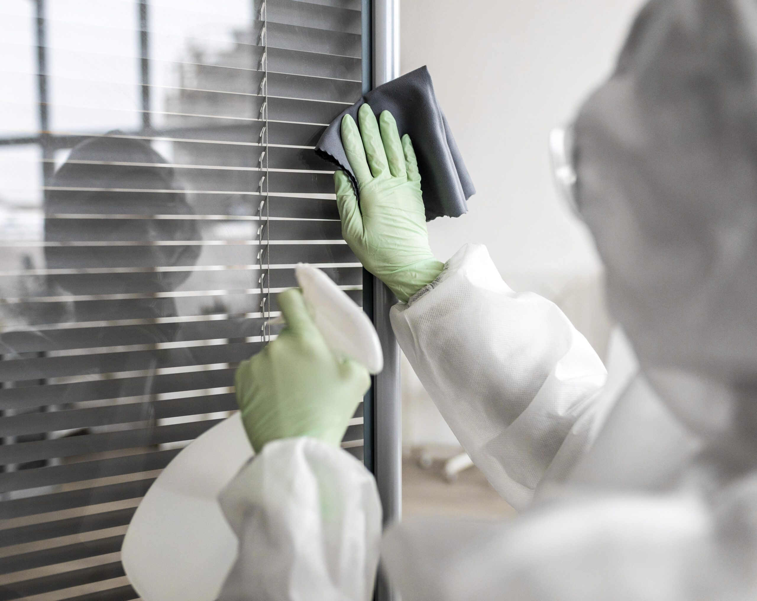 cleaning services in mulgrave - shine to clean