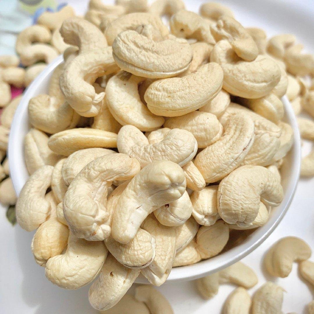 Bulk Cashew Nuts: What Buyers Should Check | Agricom Group