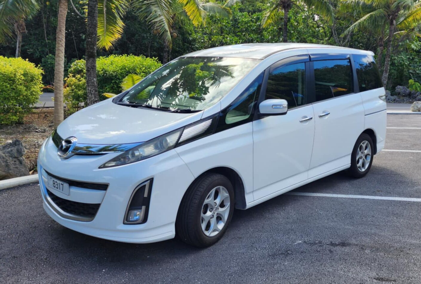 Niue Car Rental for Tourist | Denzel Car Rentals | Book Now