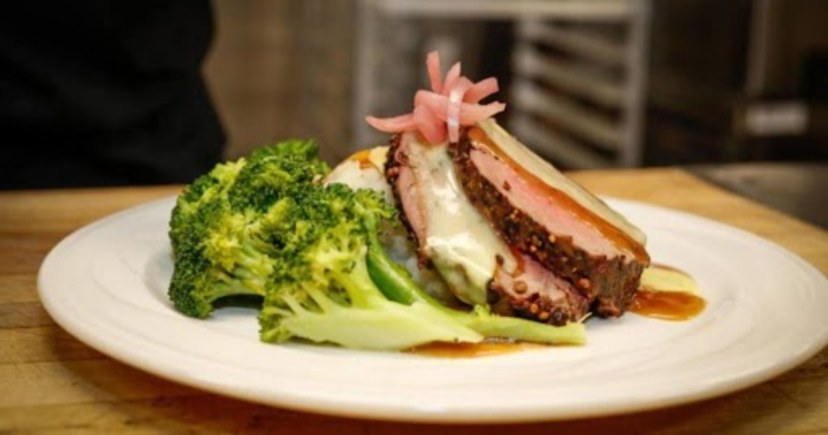 Dinner Catering Services in Sun City: Bids vs. Packages