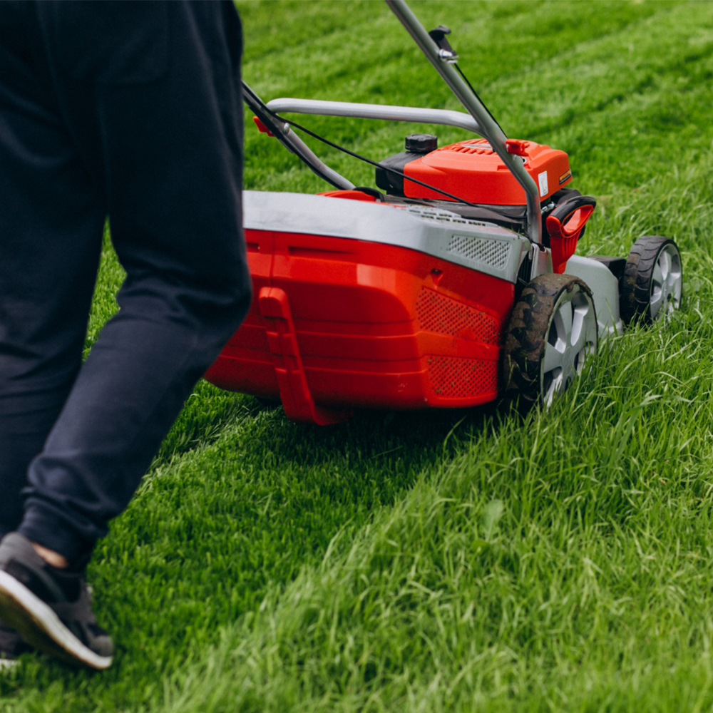 Lawn mowing services Melbourne’s Western Suburbs