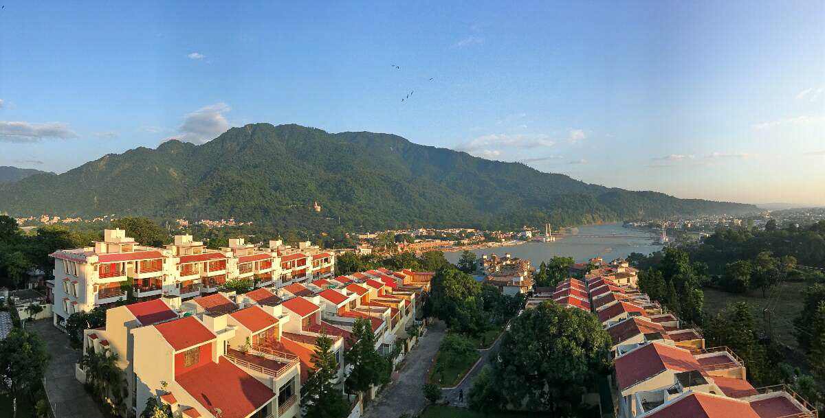 Ayurvedic Detox Yoga Retreat in Rishikesh | Ayurveda Bhavan